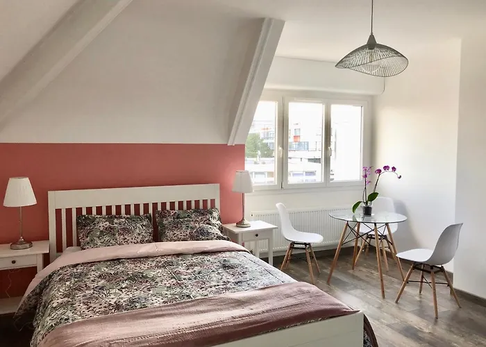 Joli Studio Residence Villa Sevigne A Caen